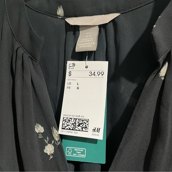 NWT - H&M Women’s Black Tieback Dress, Size Large - Picture 2 of 10